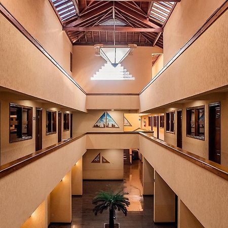 Sakr Hotel Penápolis Eksteriør bilde
