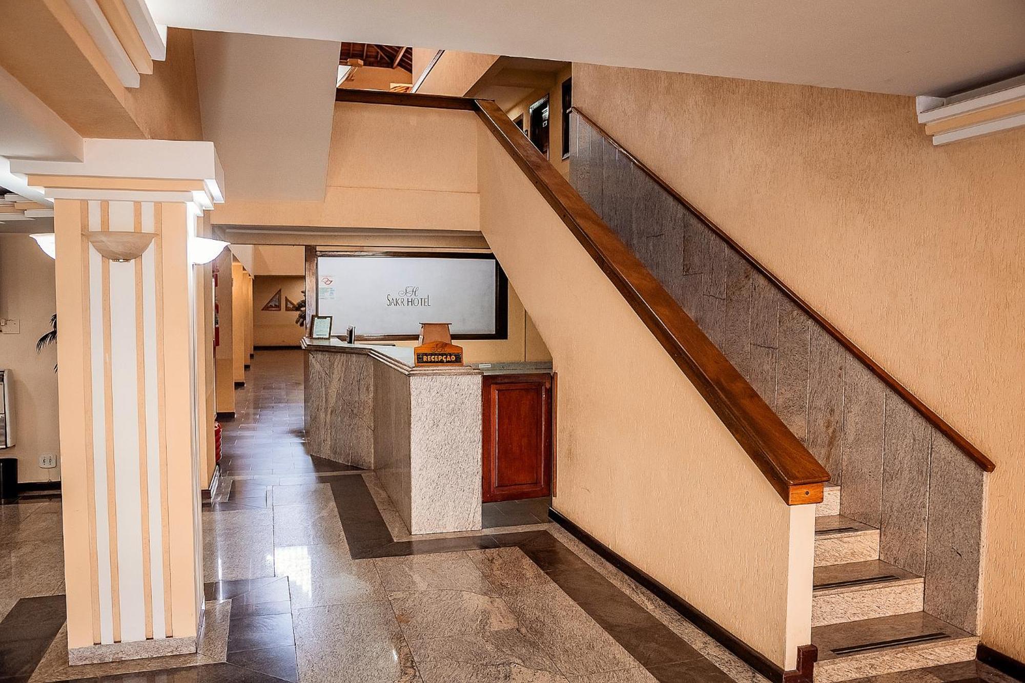 Sakr Hotel Penápolis Eksteriør bilde