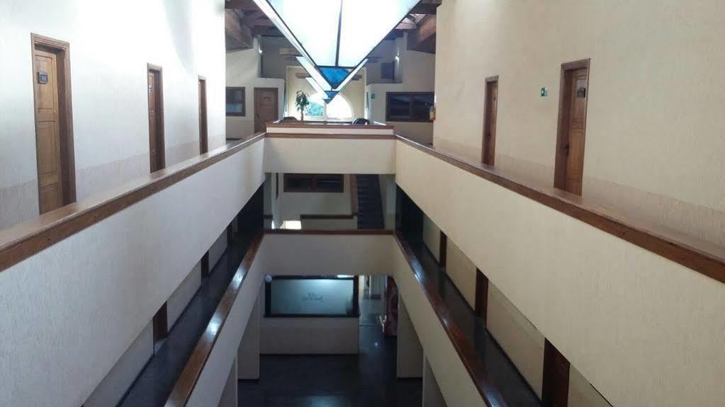Sakr Hotel Penápolis Eksteriør bilde